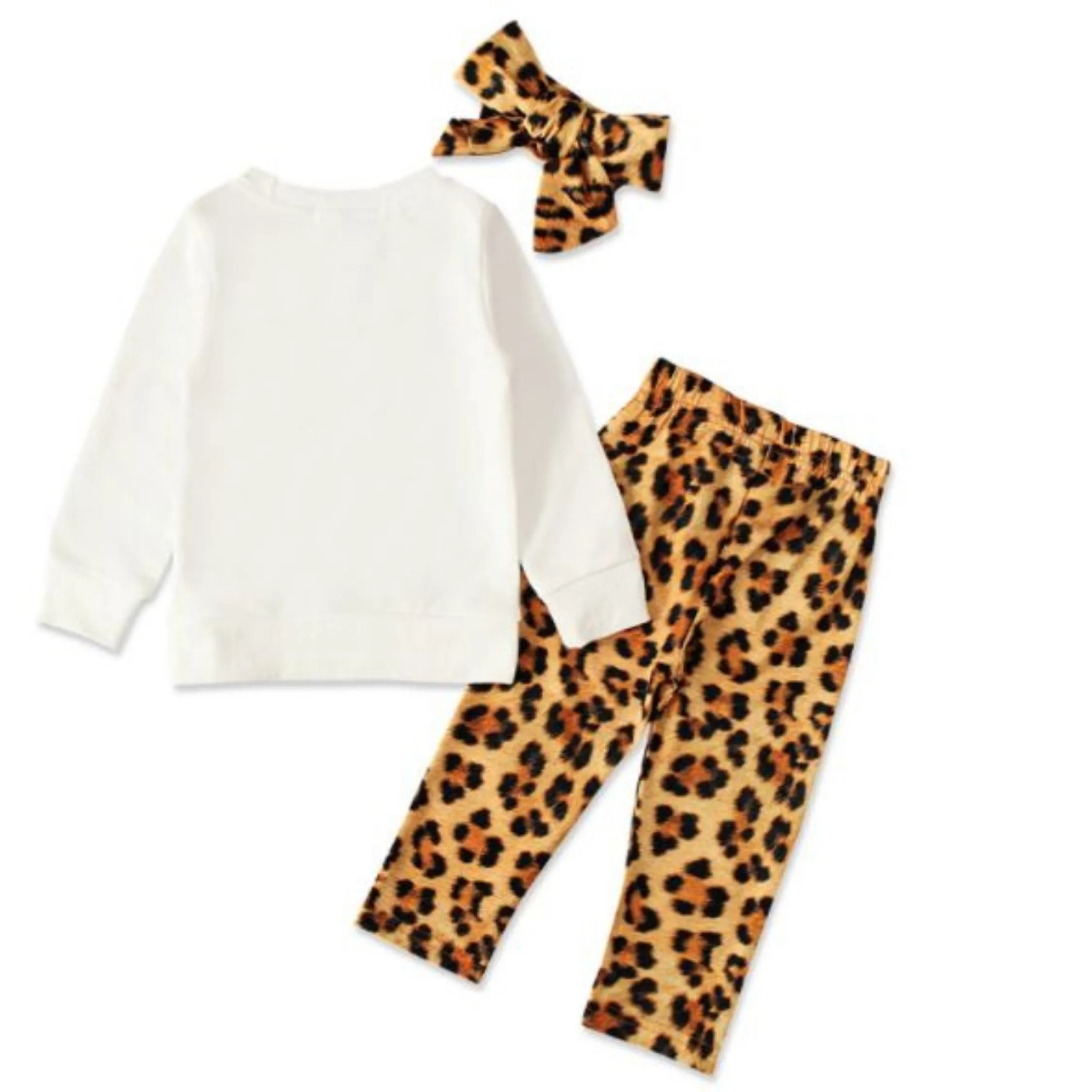 Full Sleeve Leopard Heart Theme Girls 2 Piece Outfit Set, White
