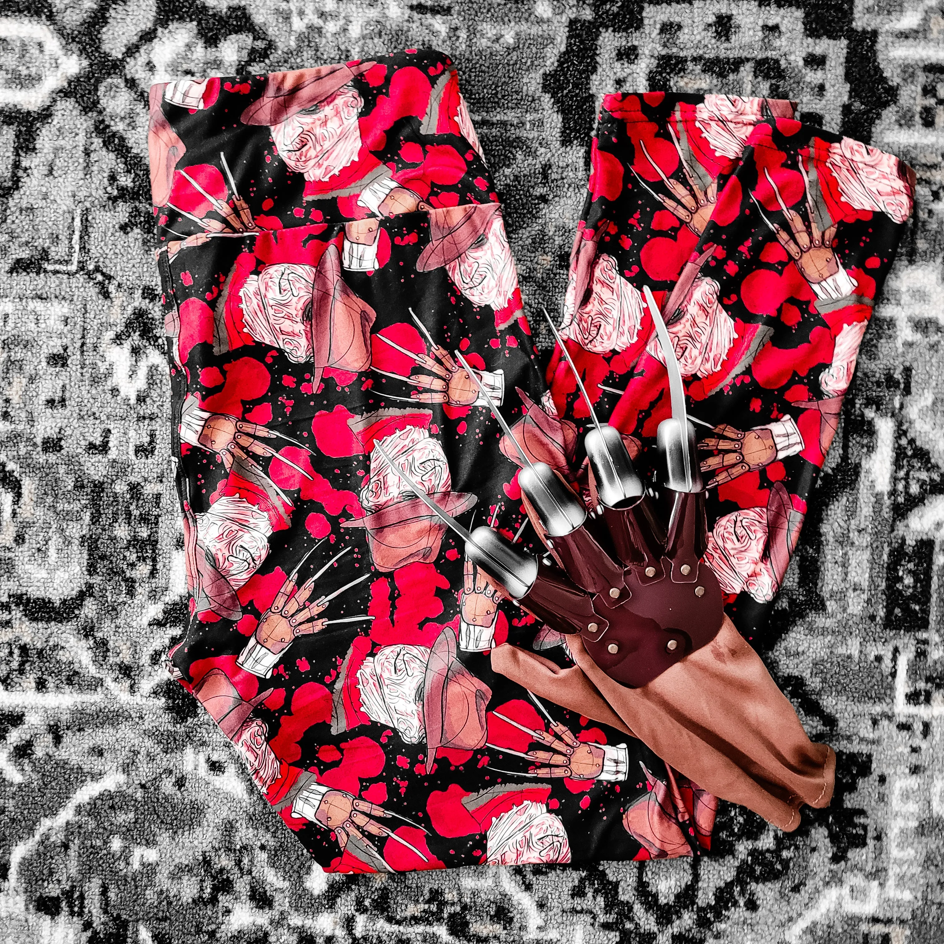 Pre-Order: Bloody Freddy (Semi-Exclusive) - High-quality Handcrafted Vibrant Leggings