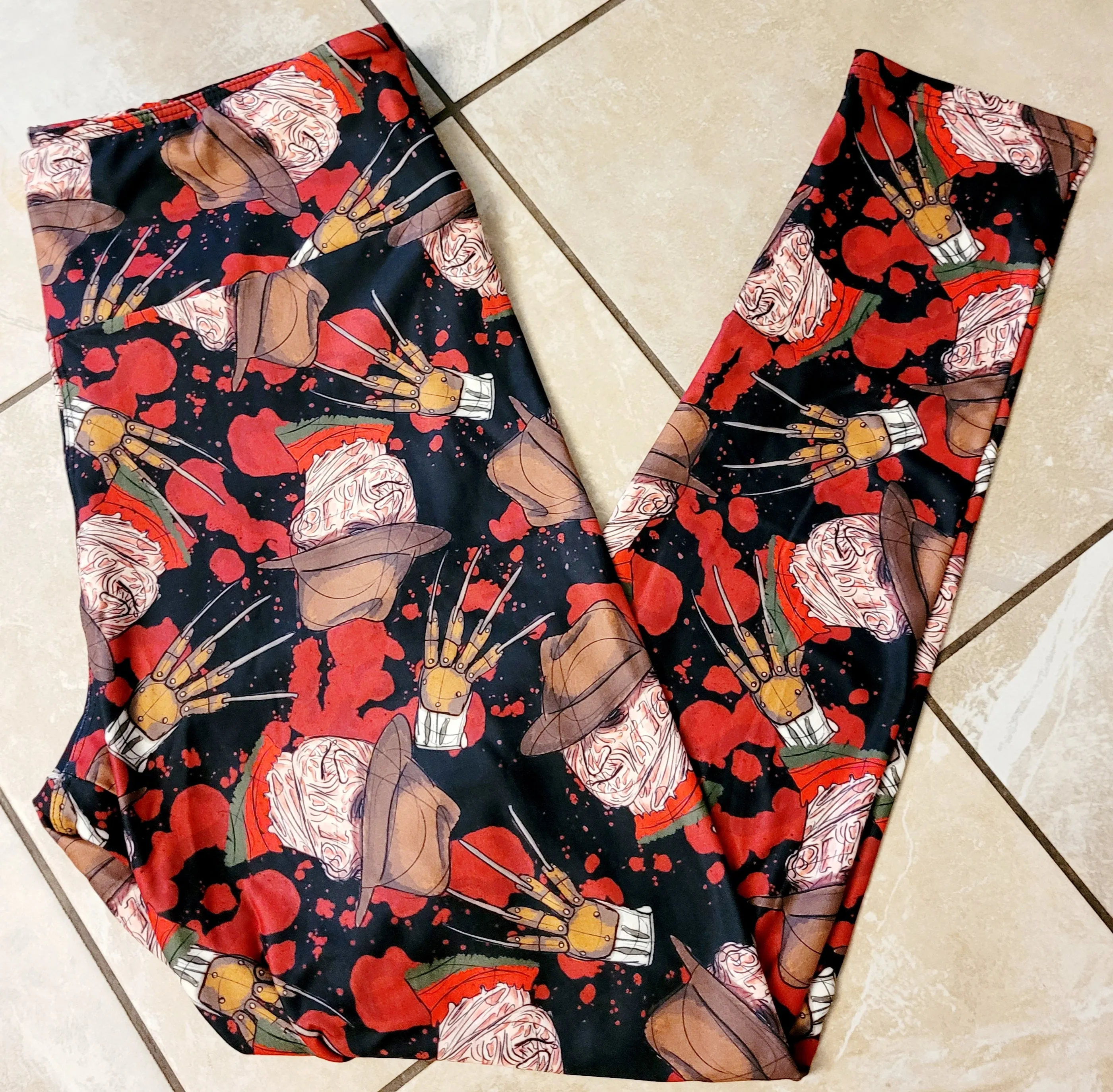 Pre-Order: Bloody Freddy (Semi-Exclusive) - High-quality Handcrafted Vibrant Leggings