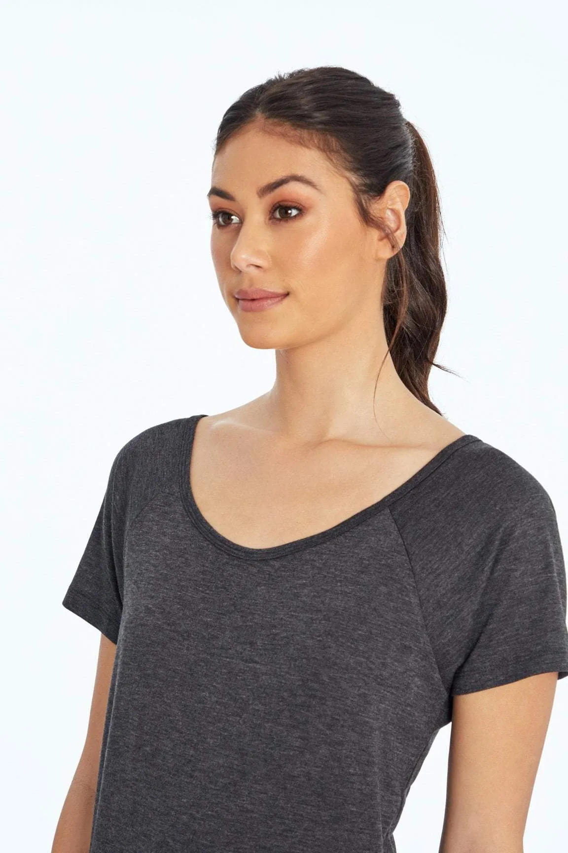 Scrunch Tee (H. Black)