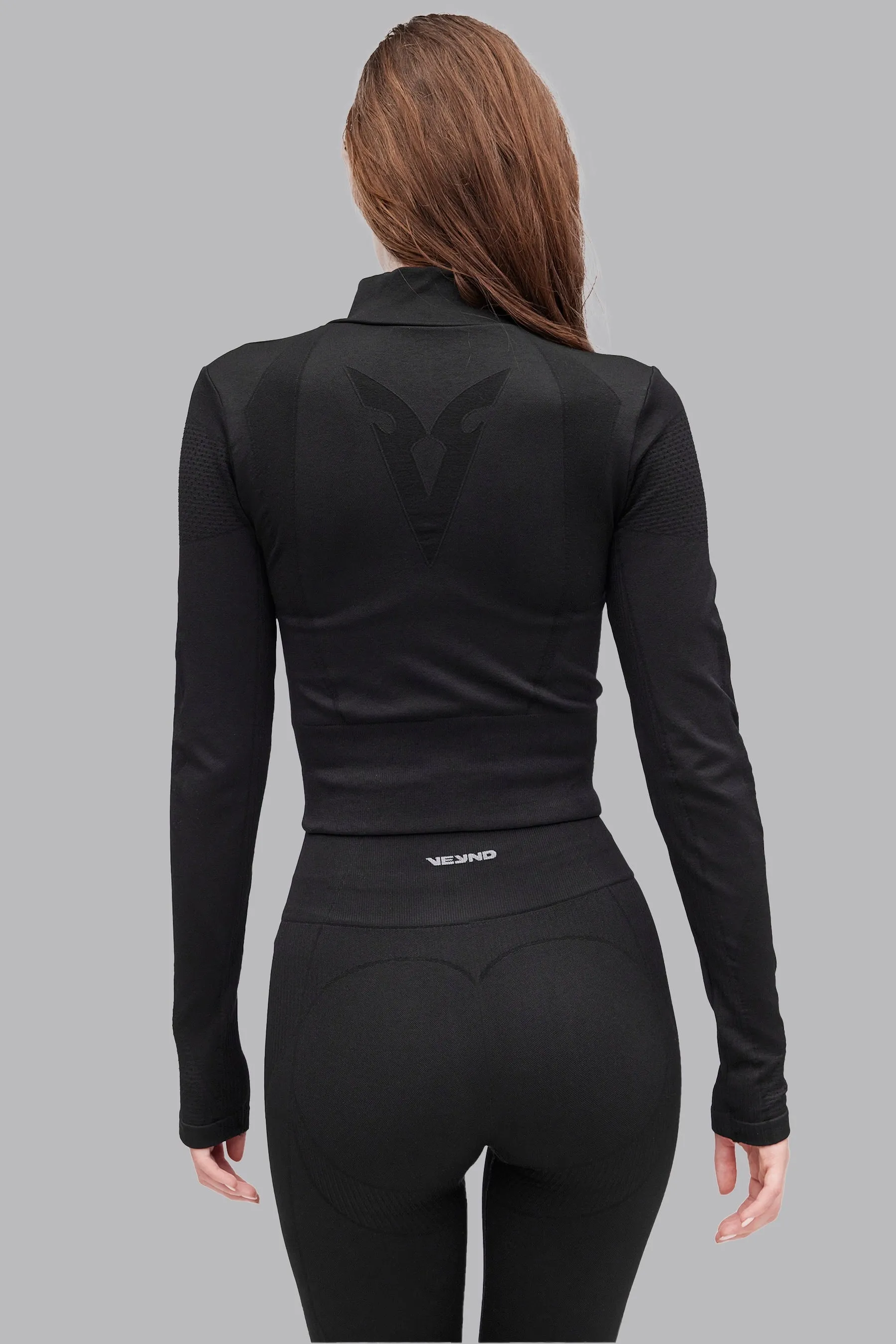 V_COMPRESS CROPPED SEAMLESS JACKET - Black