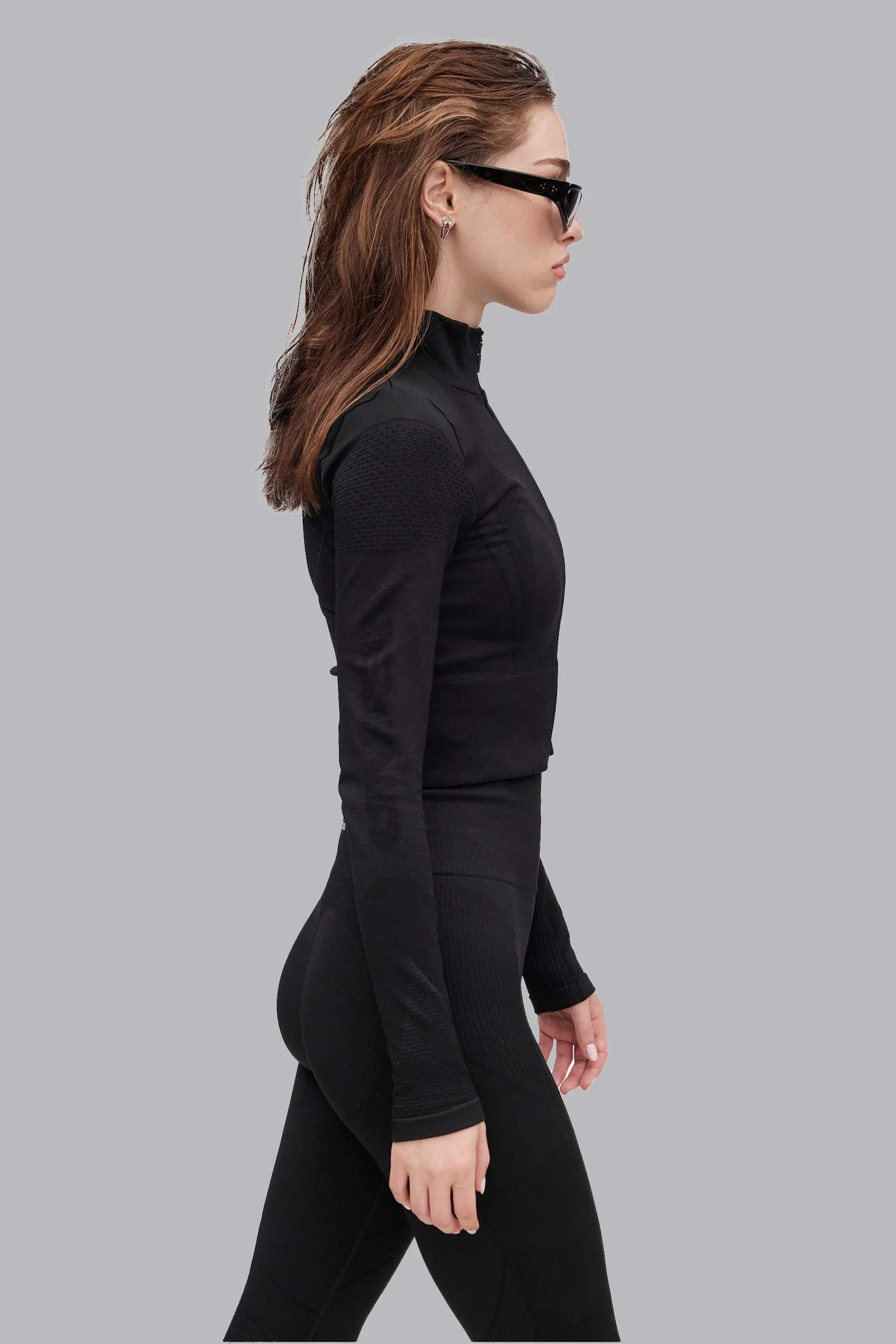 V_COMPRESS CROPPED SEAMLESS JACKET - Black